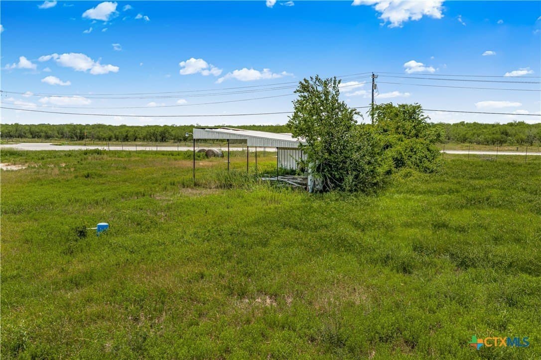 16.34 acres in Victoria County - photo 27