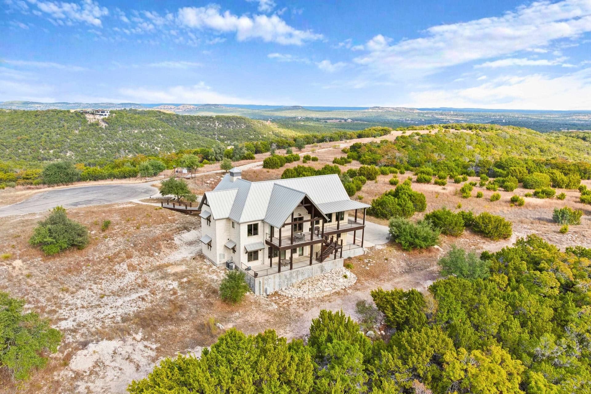 17.9 acres in Blanco County gallery image 2