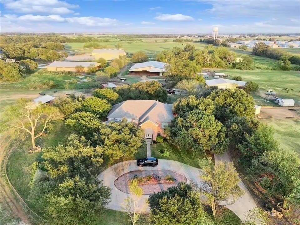 18.75 acres in Denton County gallery image 4