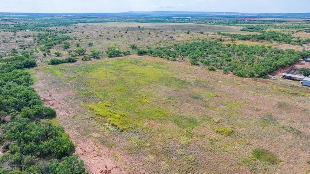 26.87 acres in Nolan County - photo 13