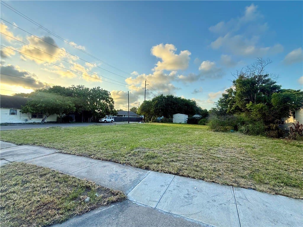 0.21 acres in Nueces County - photo 7