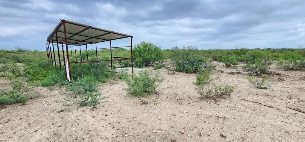 23.92 acres in Maverick County gallery image 2