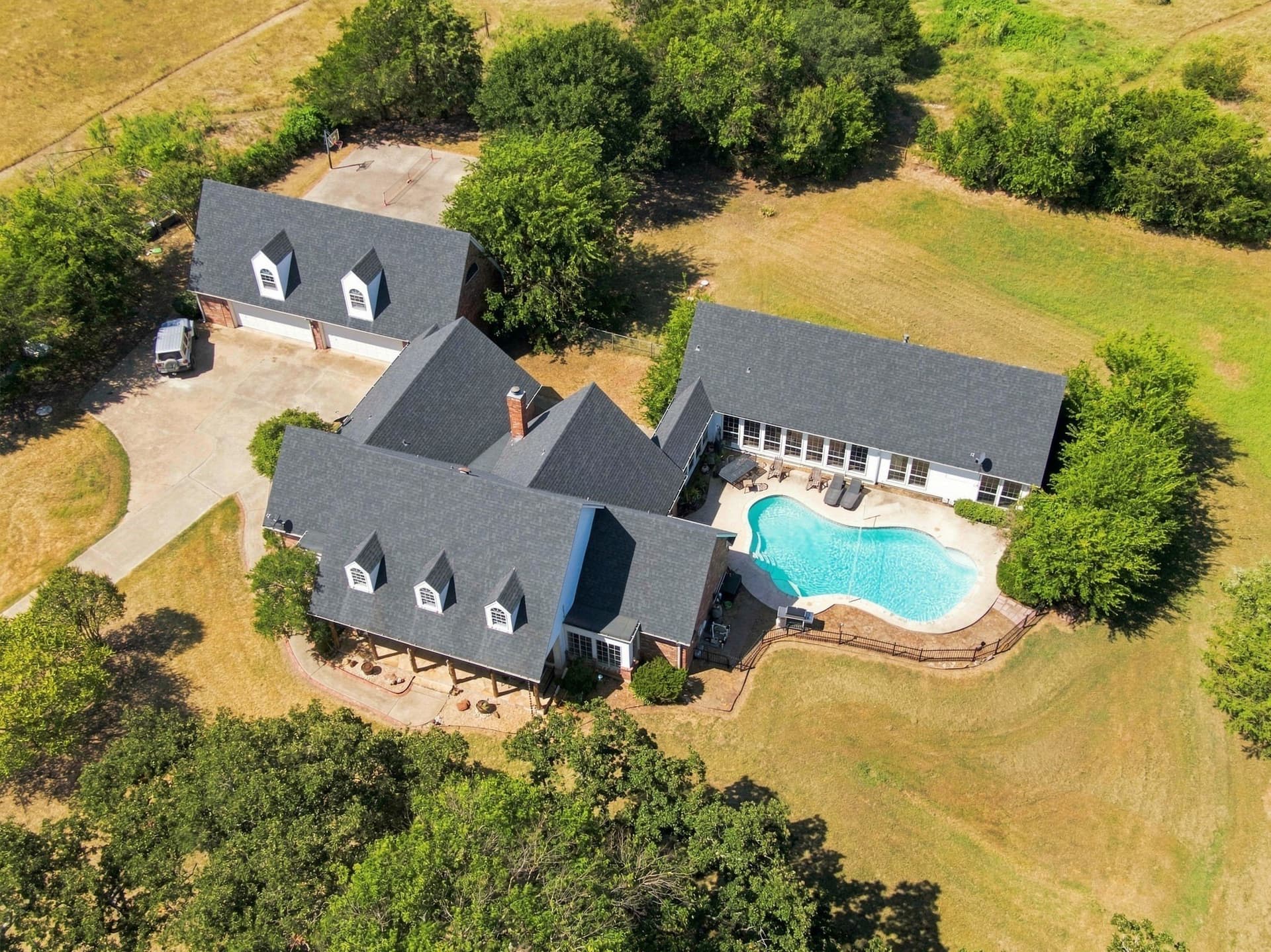 10 acres in Kaufman County - photo 3