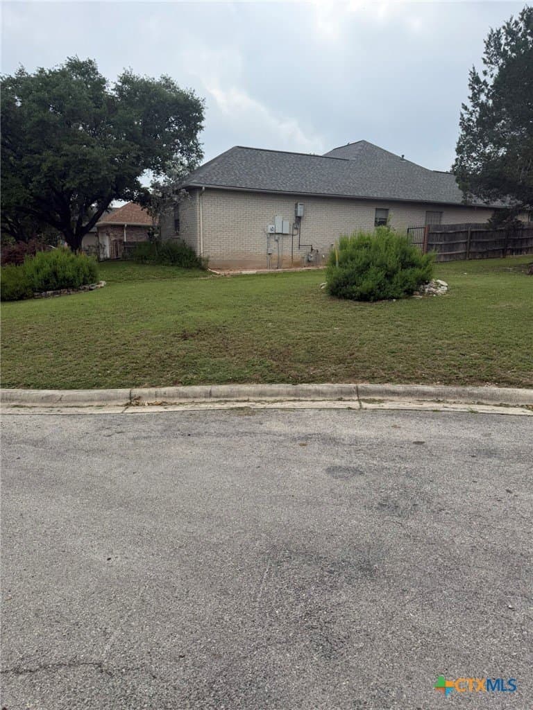 0.19 acres in Comal County - photo 6
