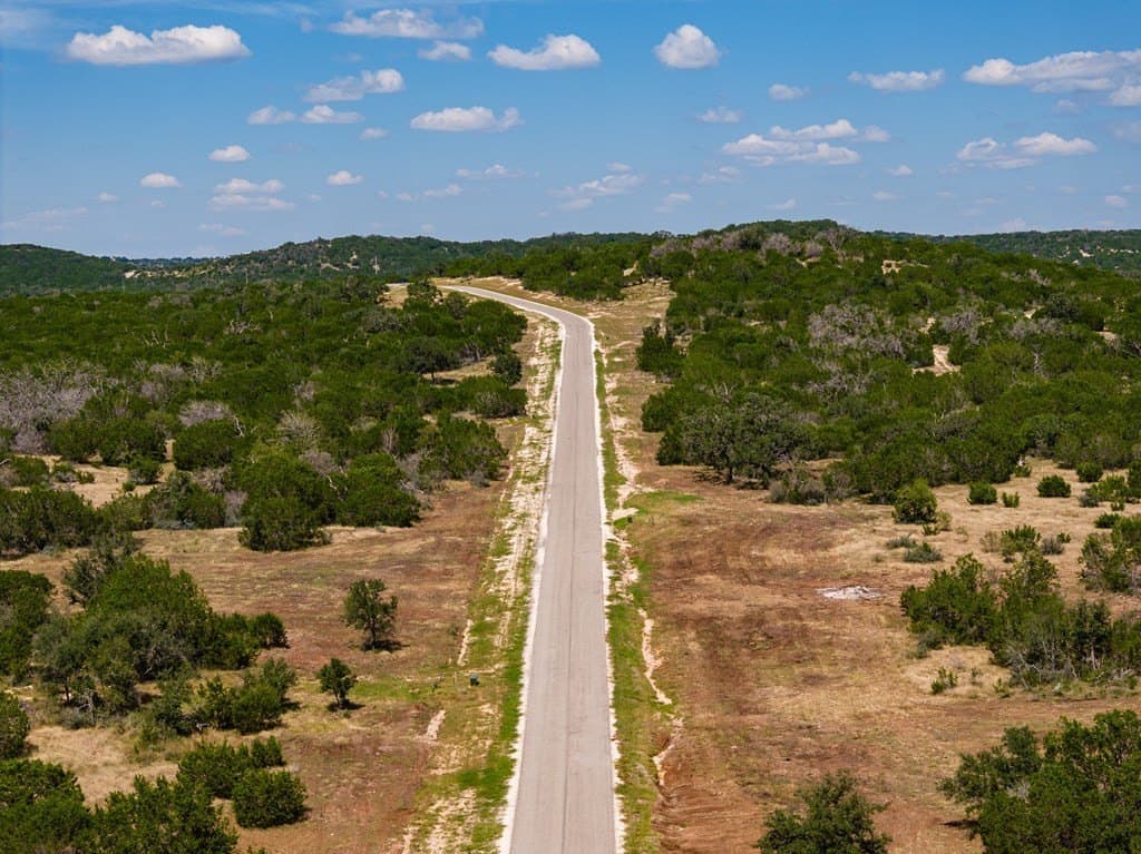 13.5 acres in Kerr County - photo 25
