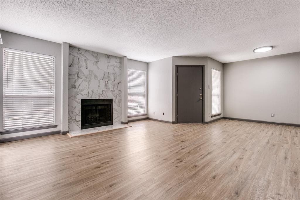 17.99 acres in Dallas County gallery image 3