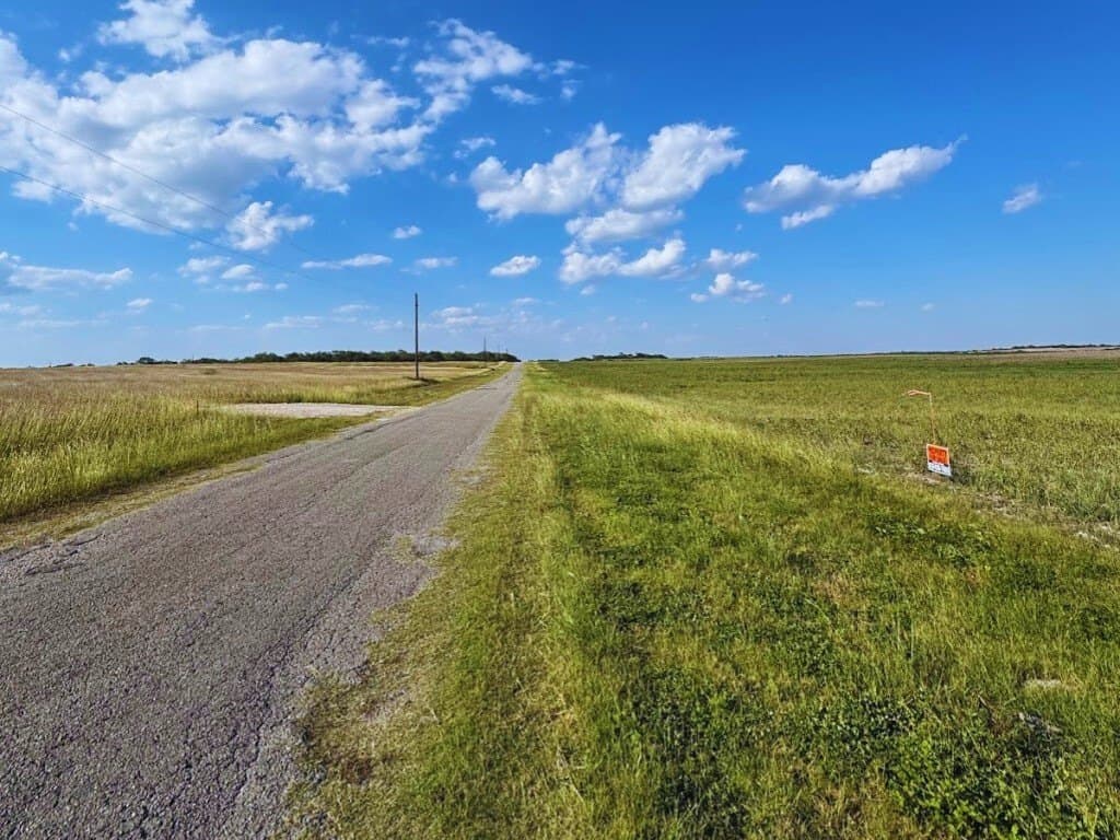 12.4 acres in Kleberg County - photo 6