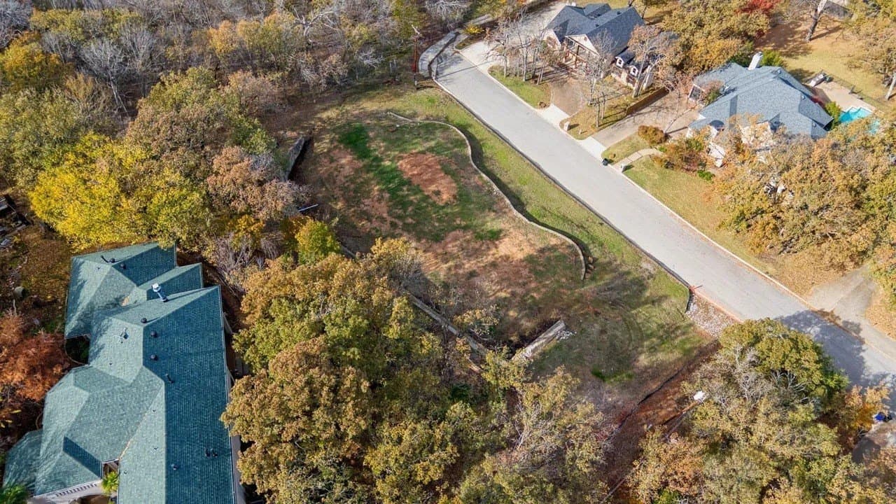 0.64 acres in Tarrant County - photo 10
