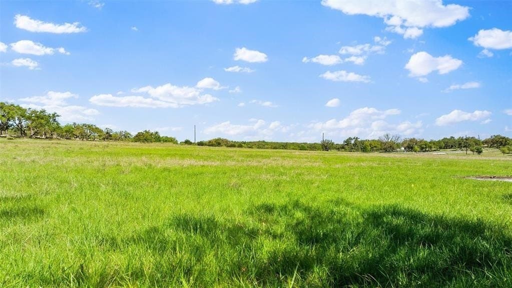 25 acres in Blanco County gallery image 2