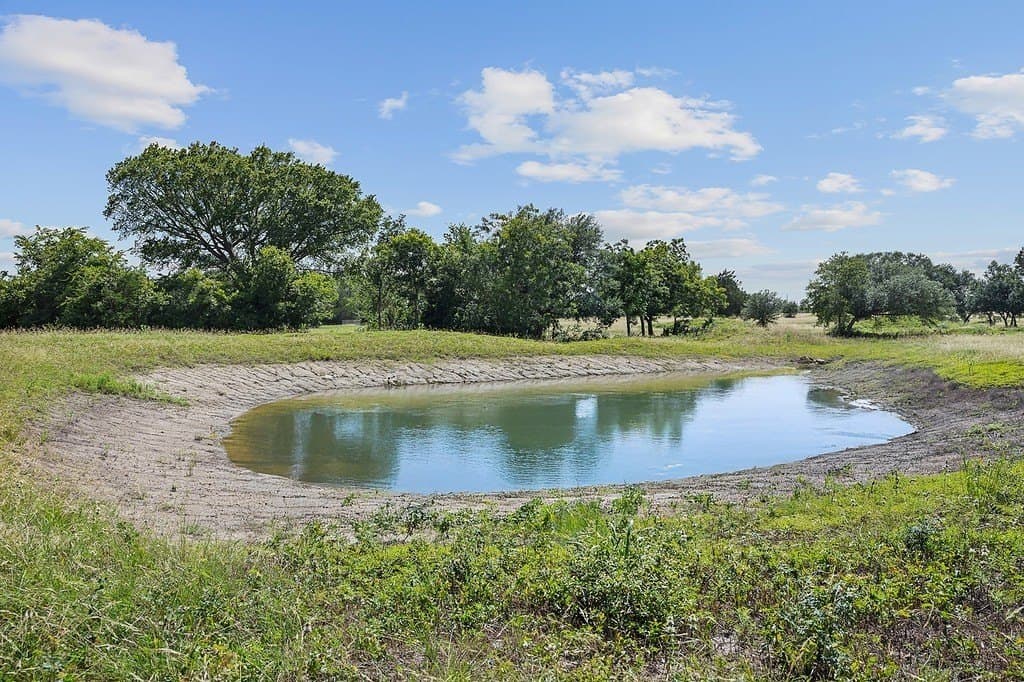 8.75 acres in Fayette County