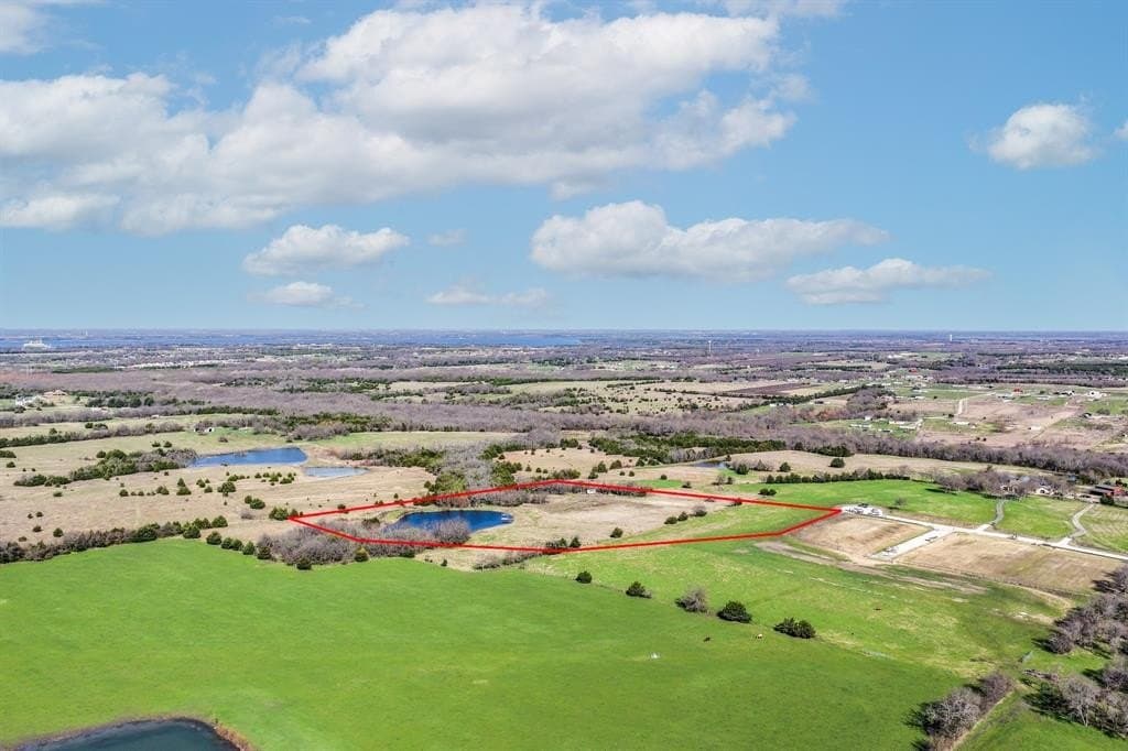 11.98 acres in Collin County gallery image 4