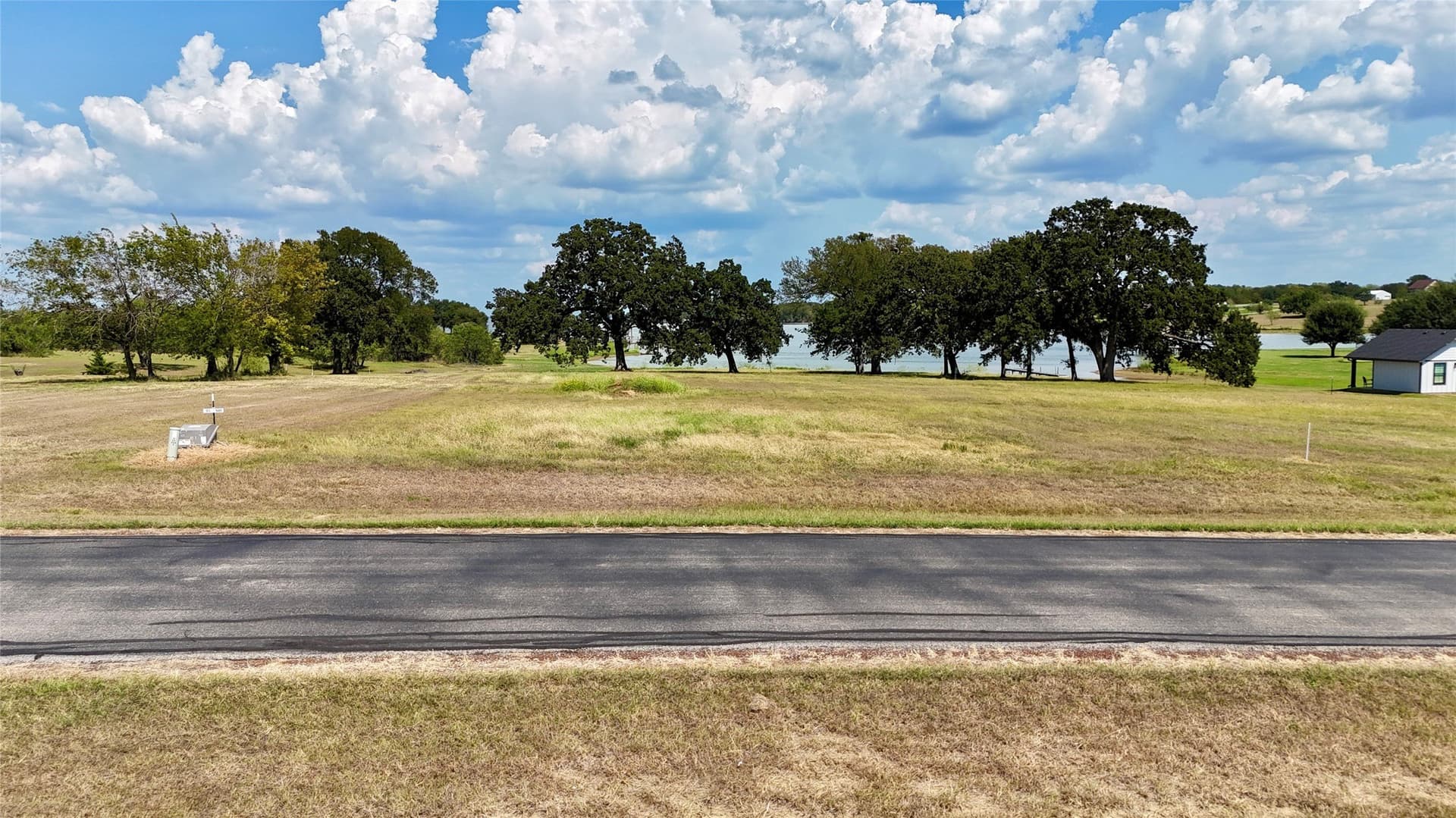 2.03 acres in Navarro County - photo 20