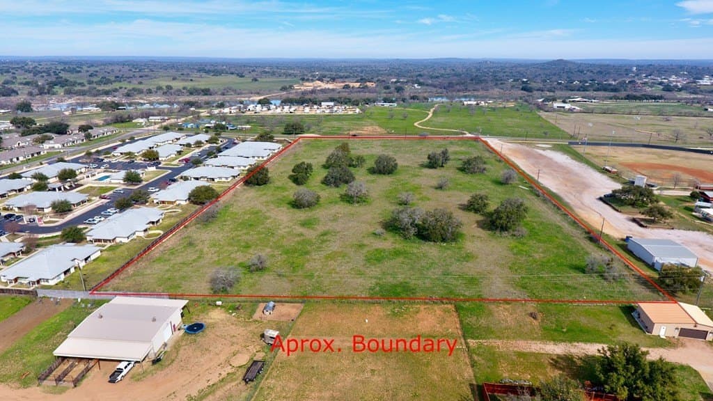 8.4 acres in Llano County - photo 3