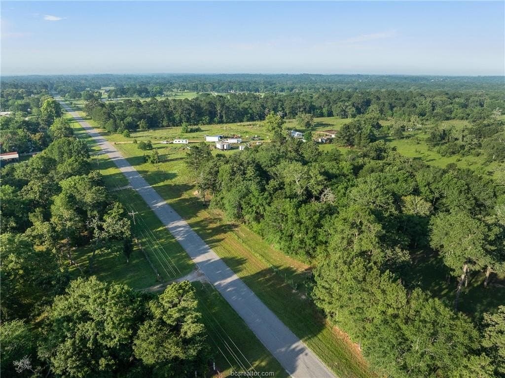 5 acres in Waller County gallery image 2