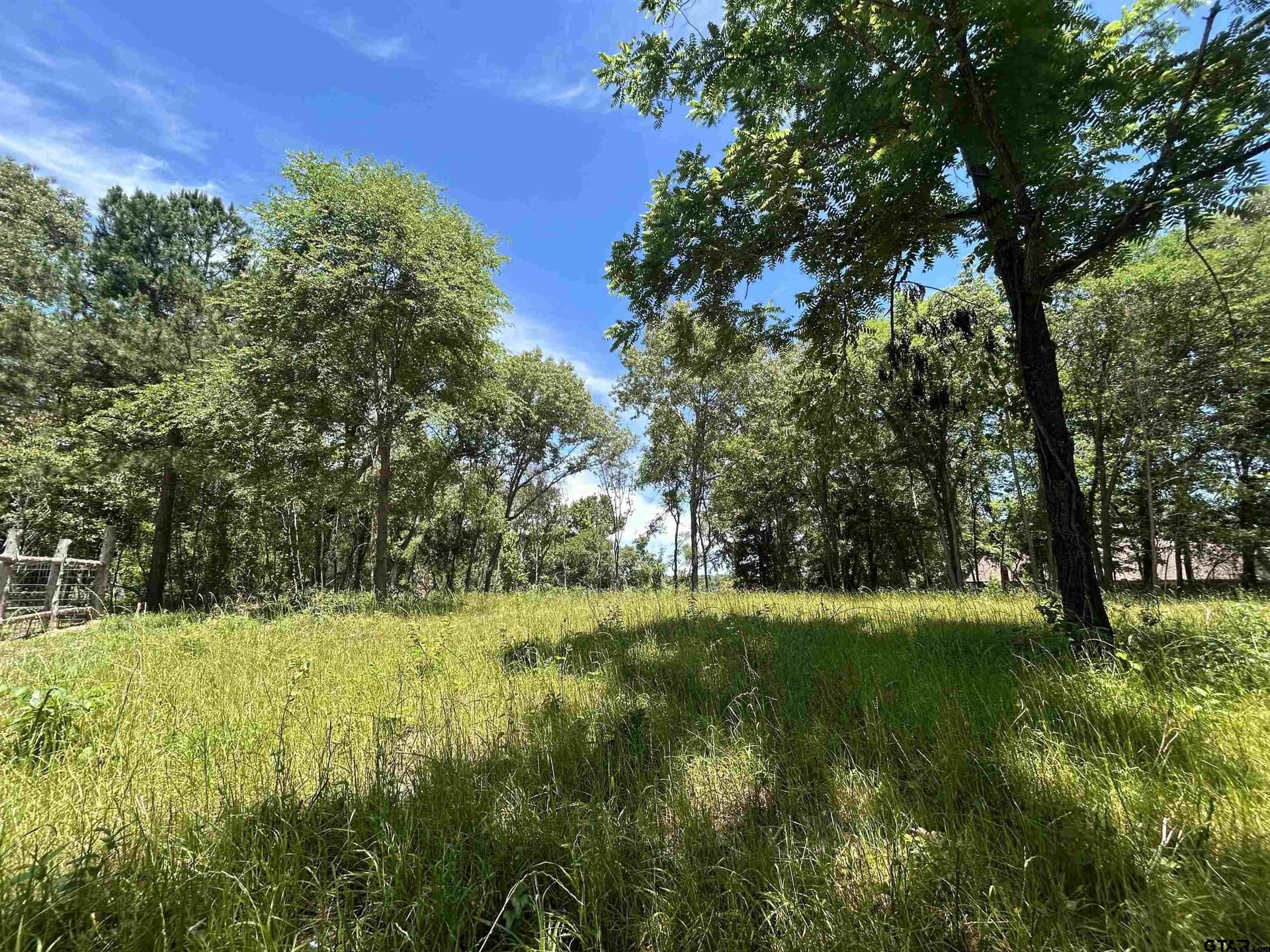1.09 acres in Henderson County - photo 35