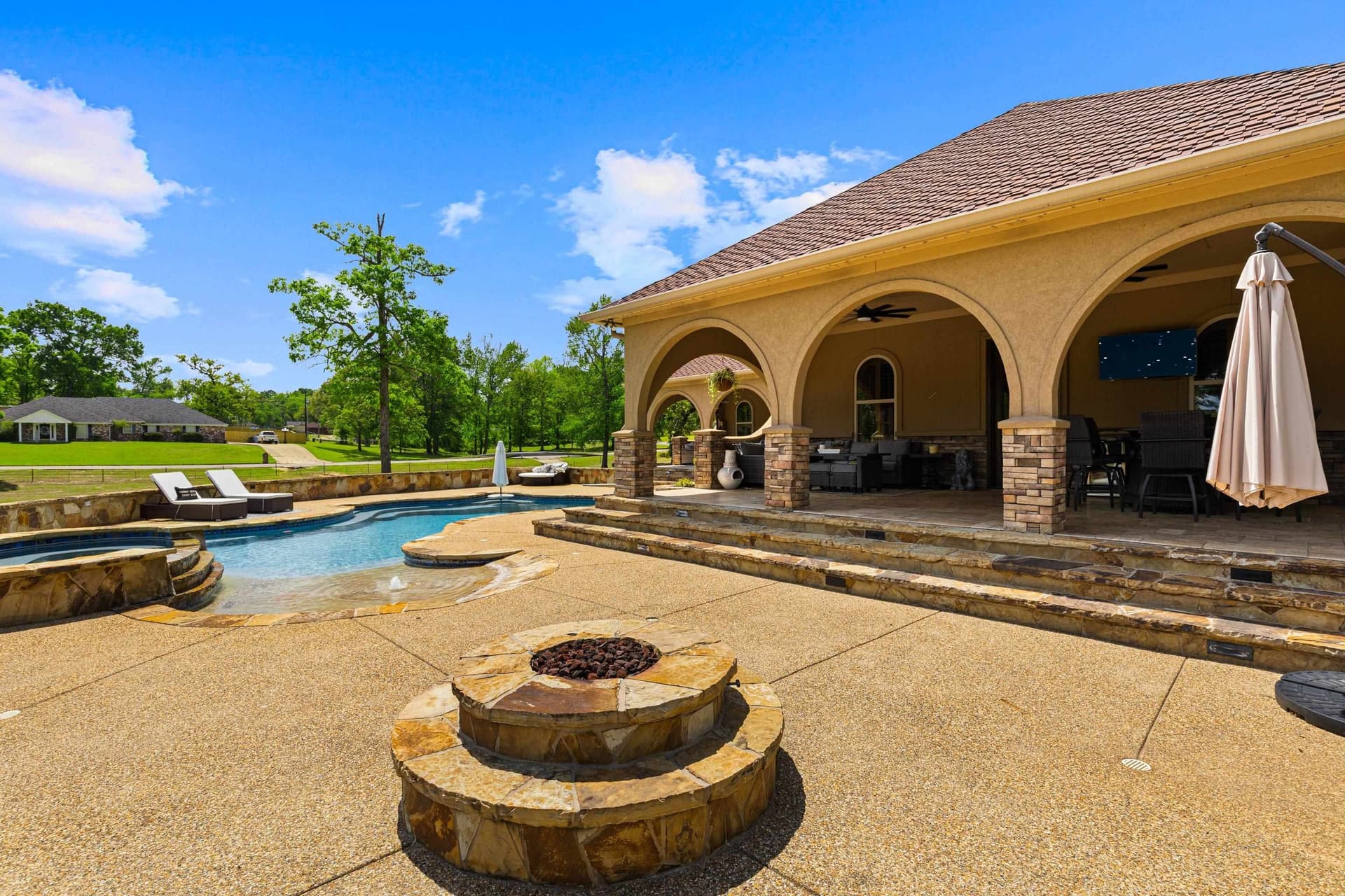 11.52 acres in Gregg County - photo 7