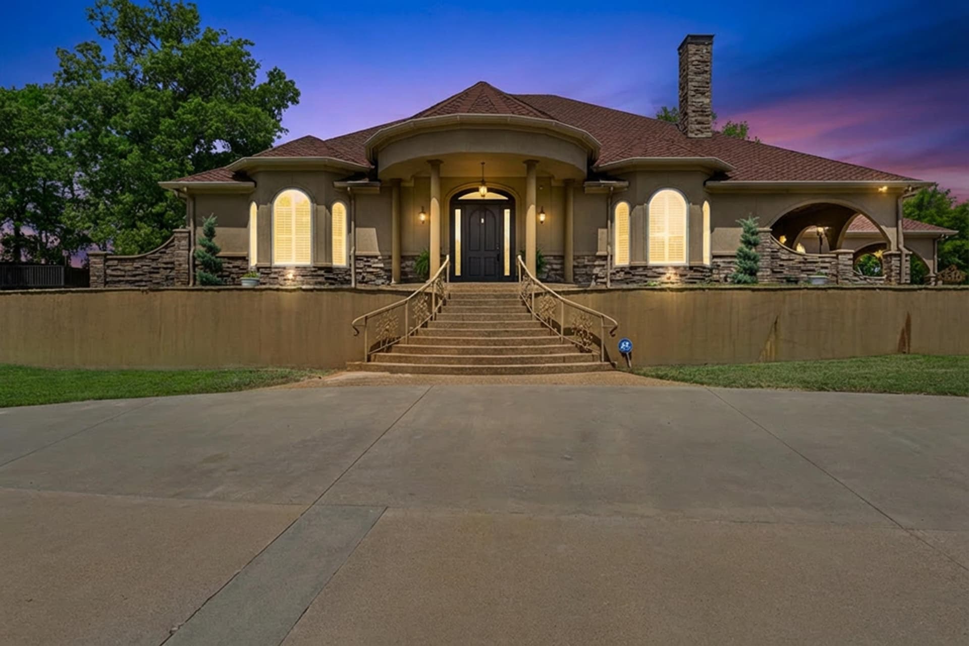 11.52 acres in Gregg County - photo 3