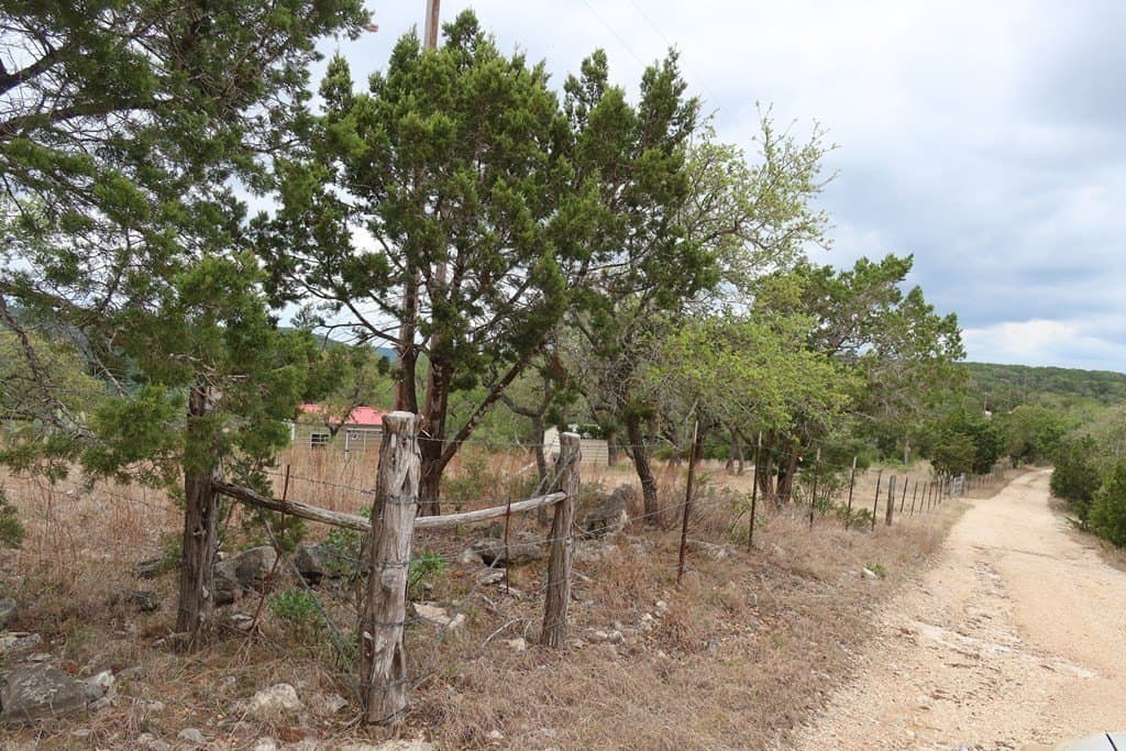21.29 acres in Bandera County - photo 16