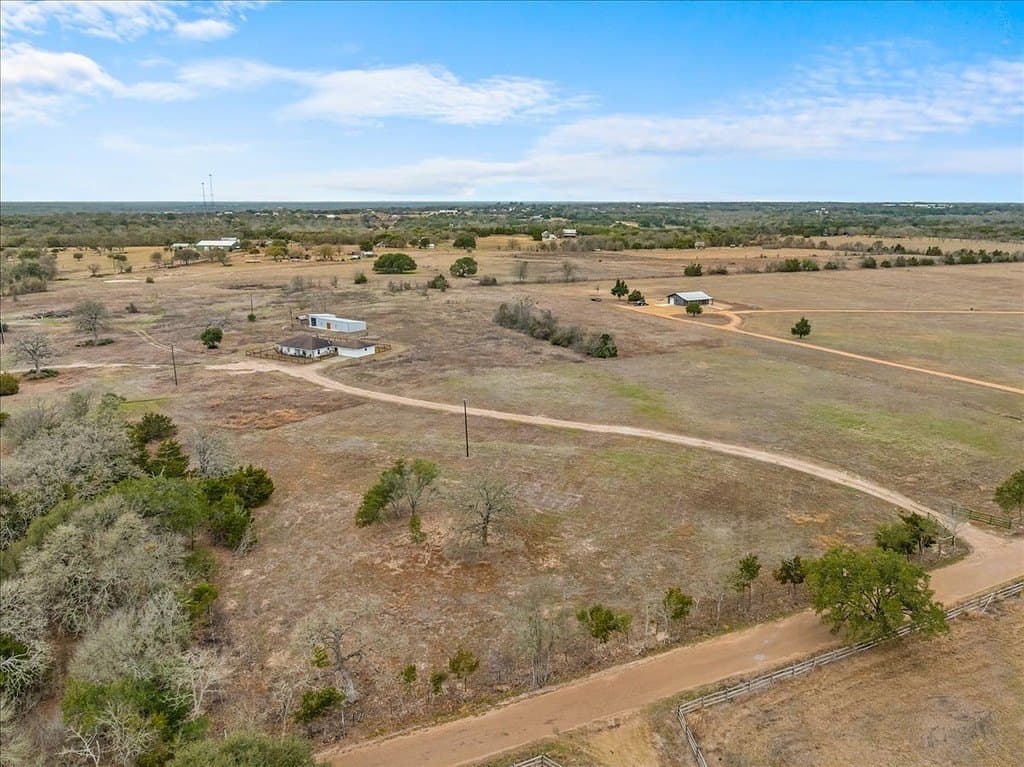 6 acres in Fayette County