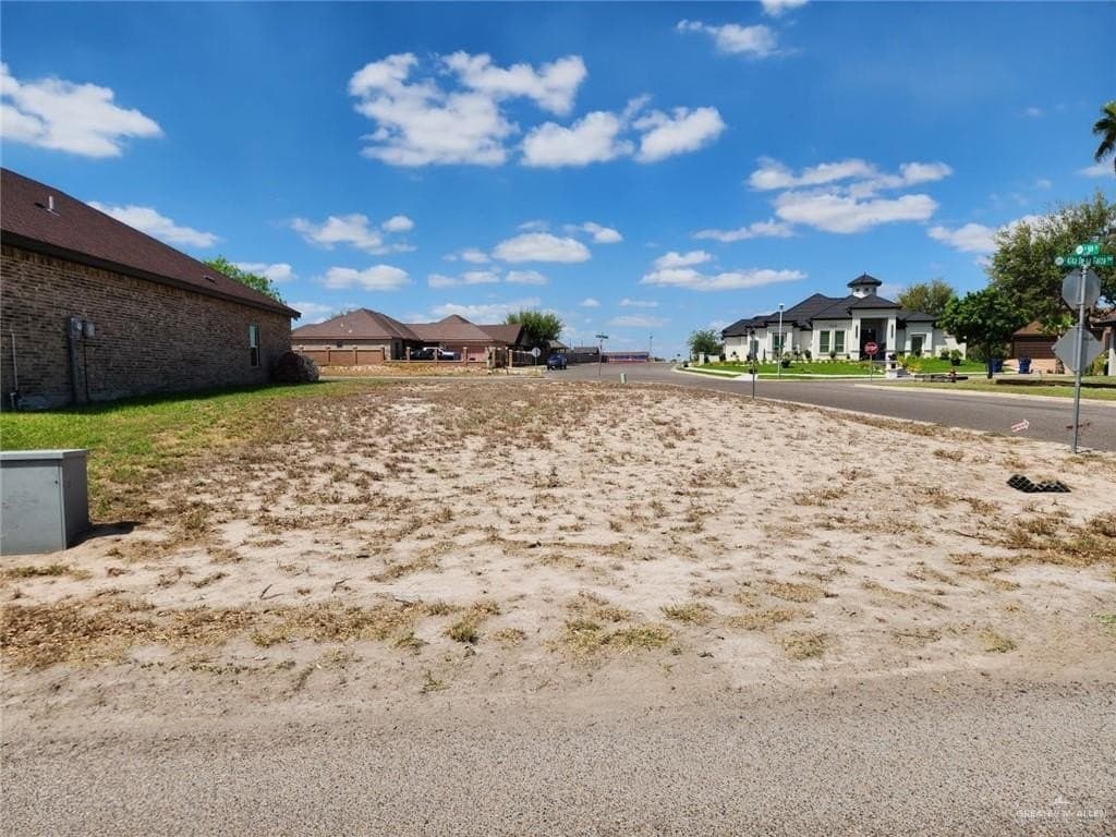 0.13 acres in Hidalgo County - photo 7