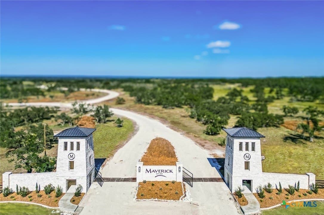 16.2 acres in Gillespie County - photo 27