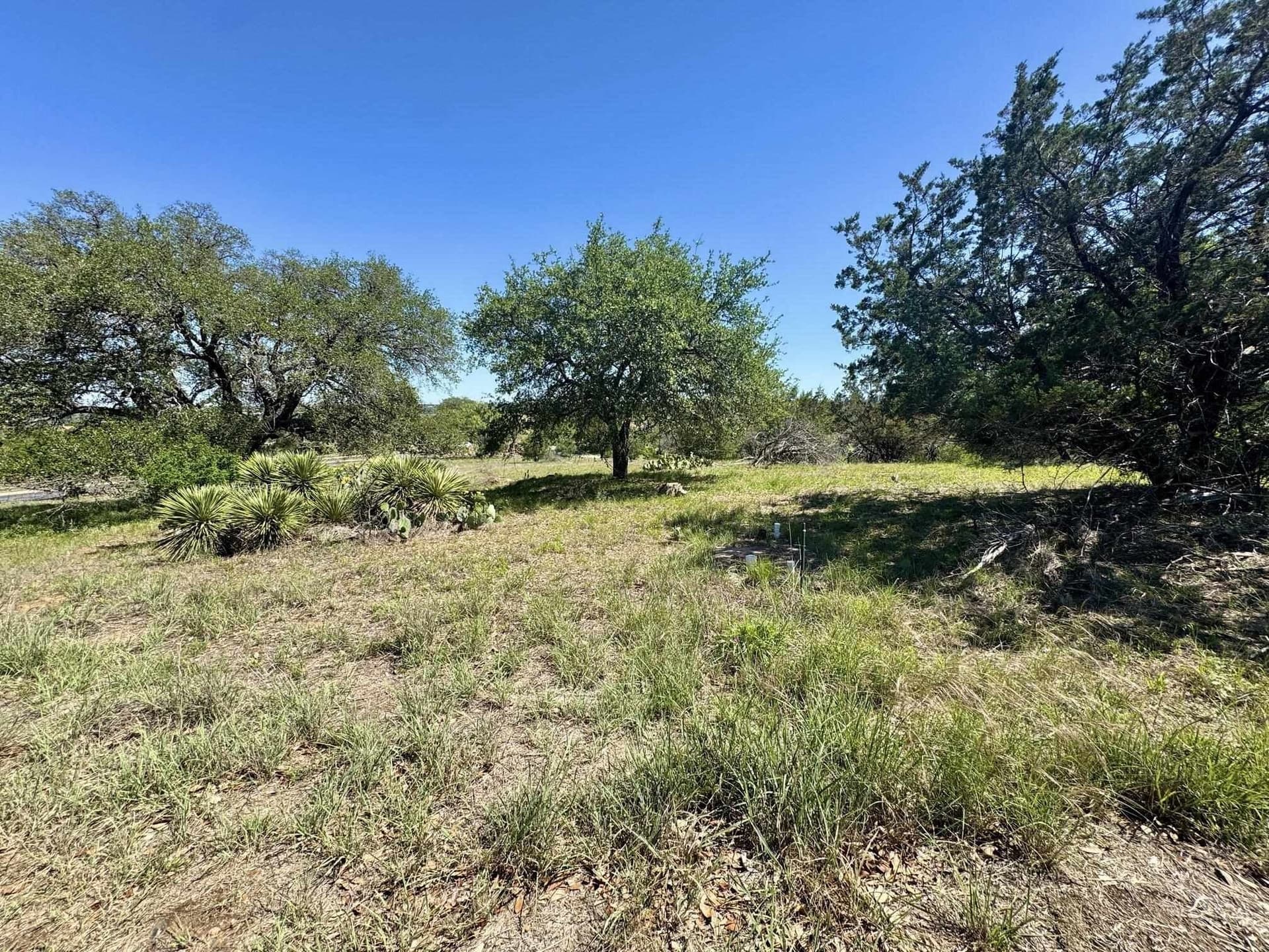 0.33 acres in Llano County gallery image 3