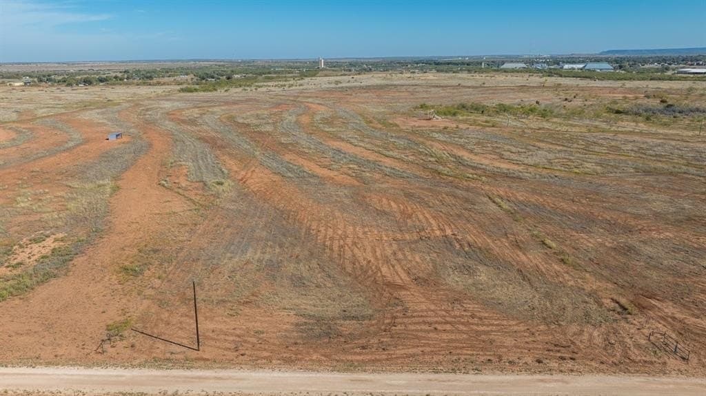 15 acres in Nolan County gallery image 4