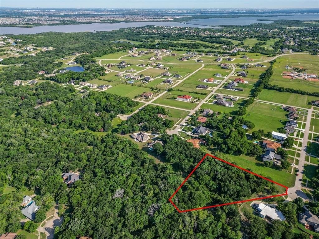 1.3 acres in Dallas County gallery image 3