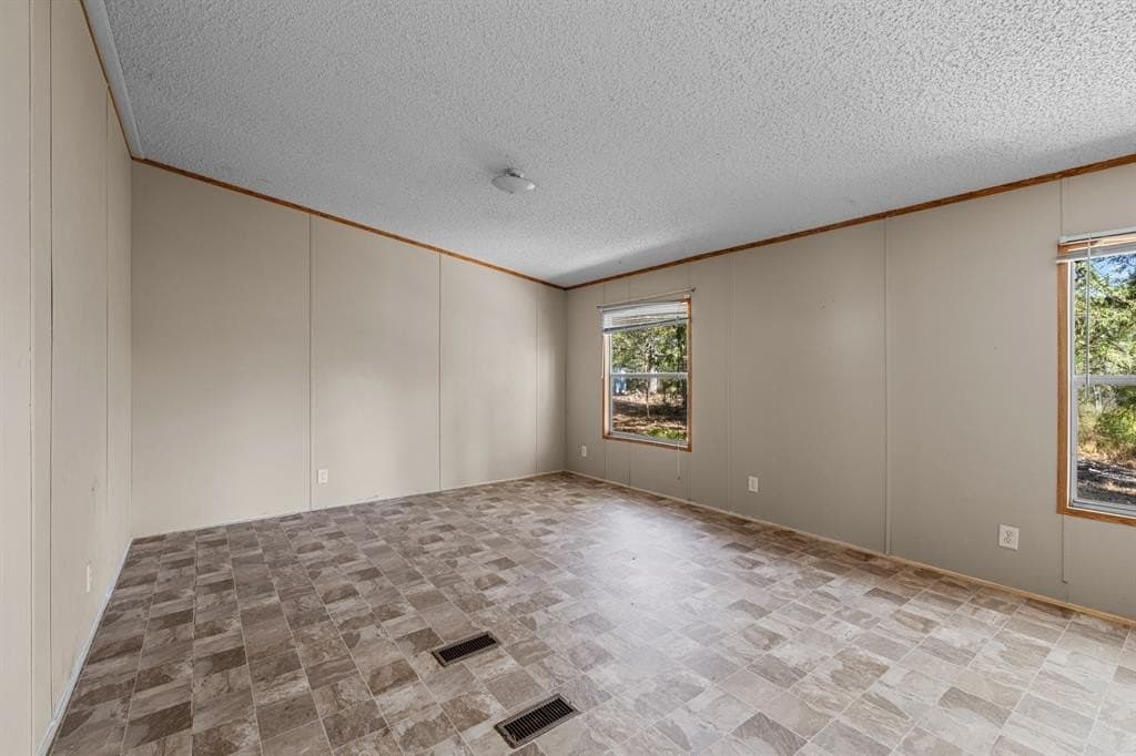 12.9 acres in Wood County featured view