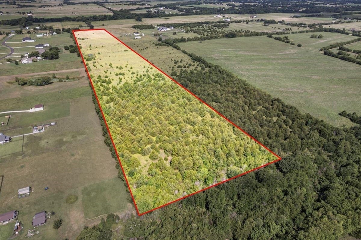 22.94 acres in Hunt County - photo 10