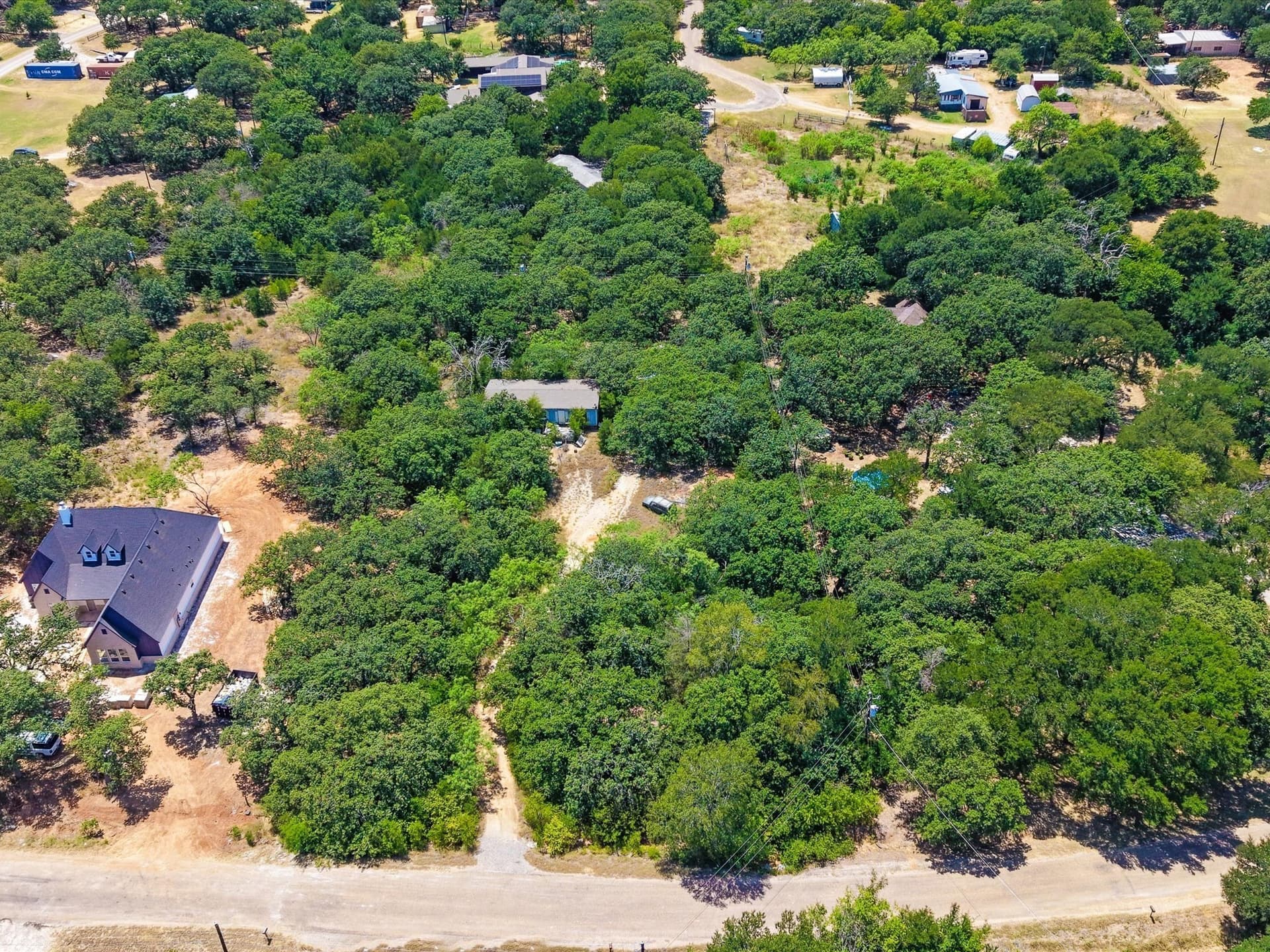 1.07 acres in Johnson County gallery image 2