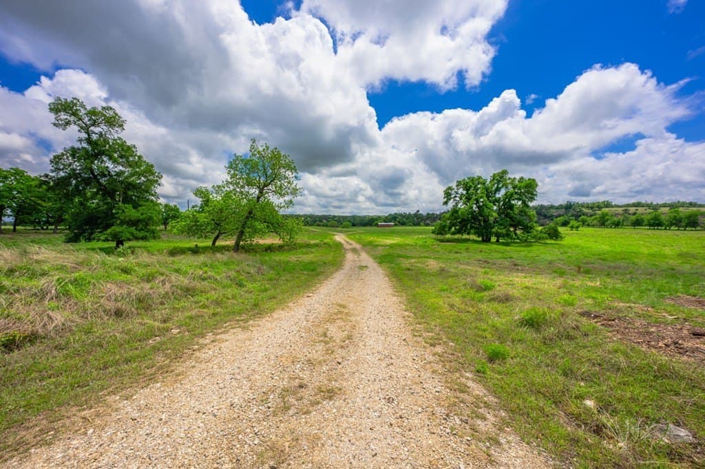 72.42 acres in Gillespie County - photo 17