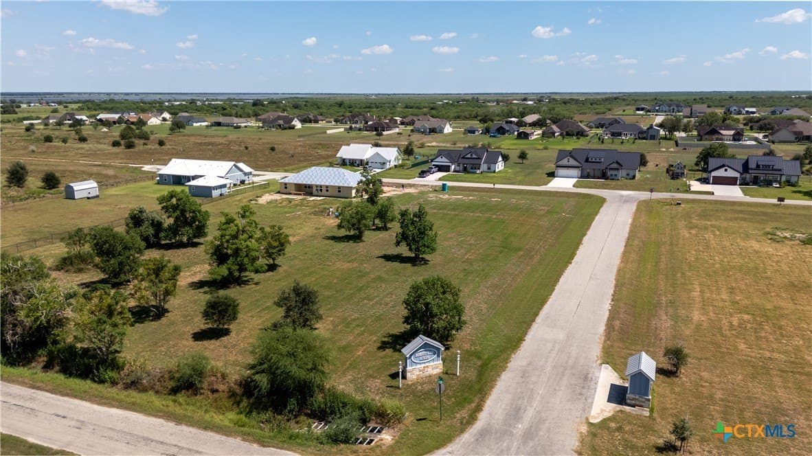 1 acres in Victoria County featured view