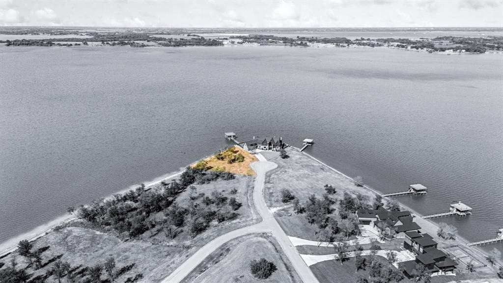 1.01 acres in Navarro County gallery image 4