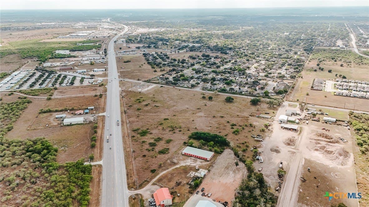 18.73 acres in Victoria County gallery image 2