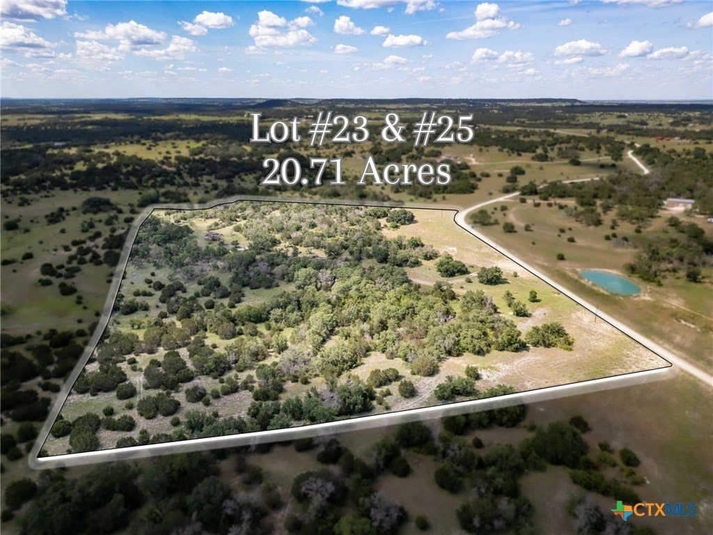 20.71 acres in Lampasas County