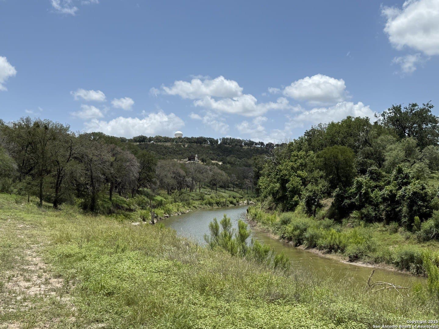 1.07 acres in Comal County - photo 23