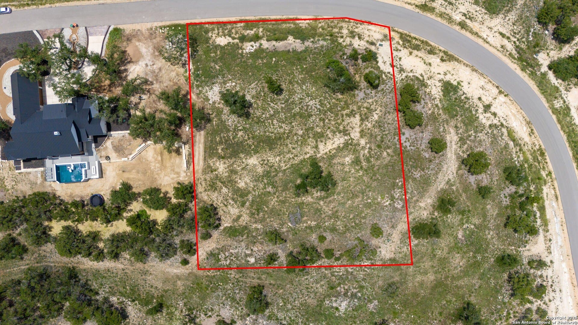 1.07 acres in Comal County - photo 14