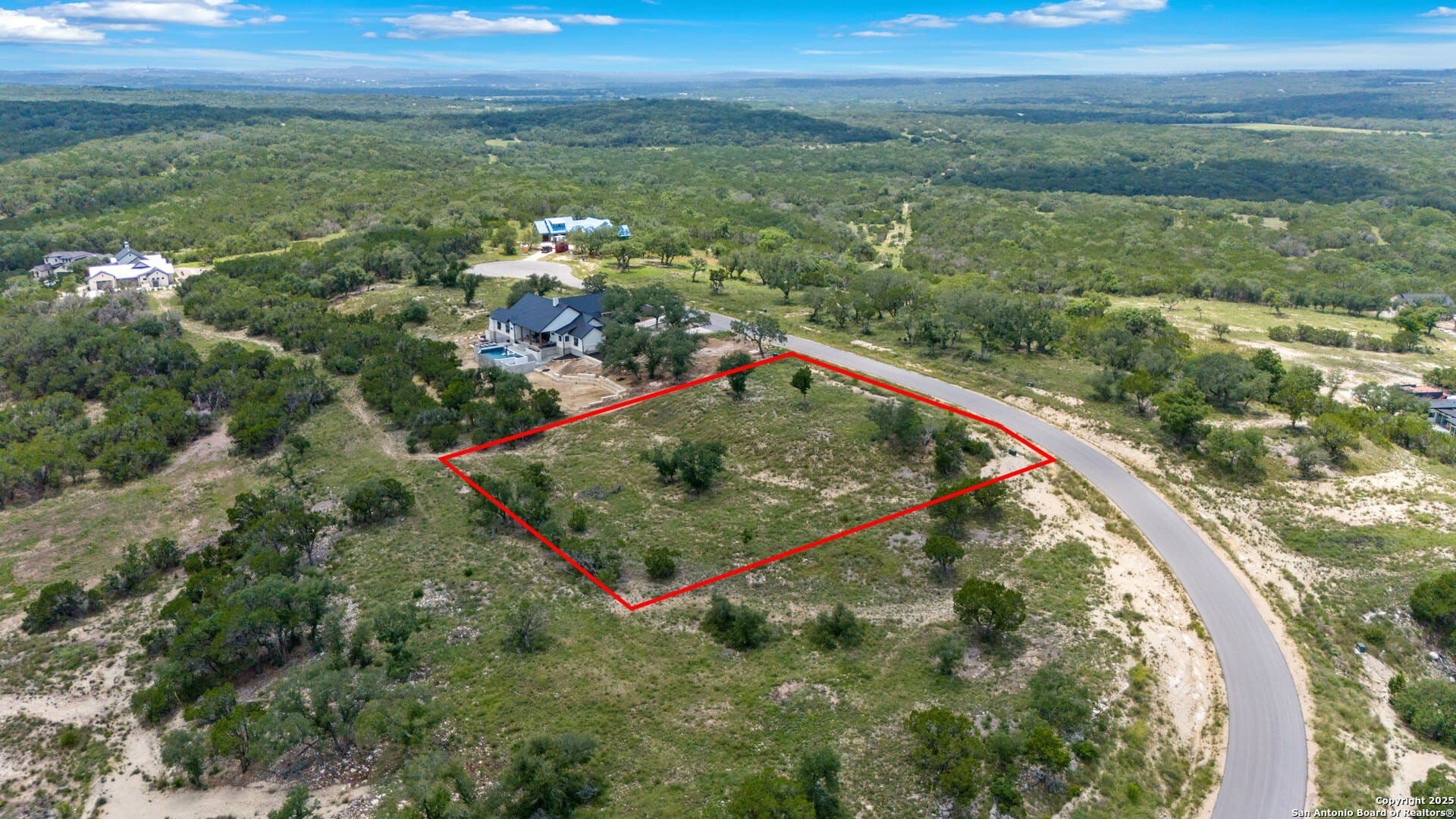 1.07 acres in Comal County - photo 2