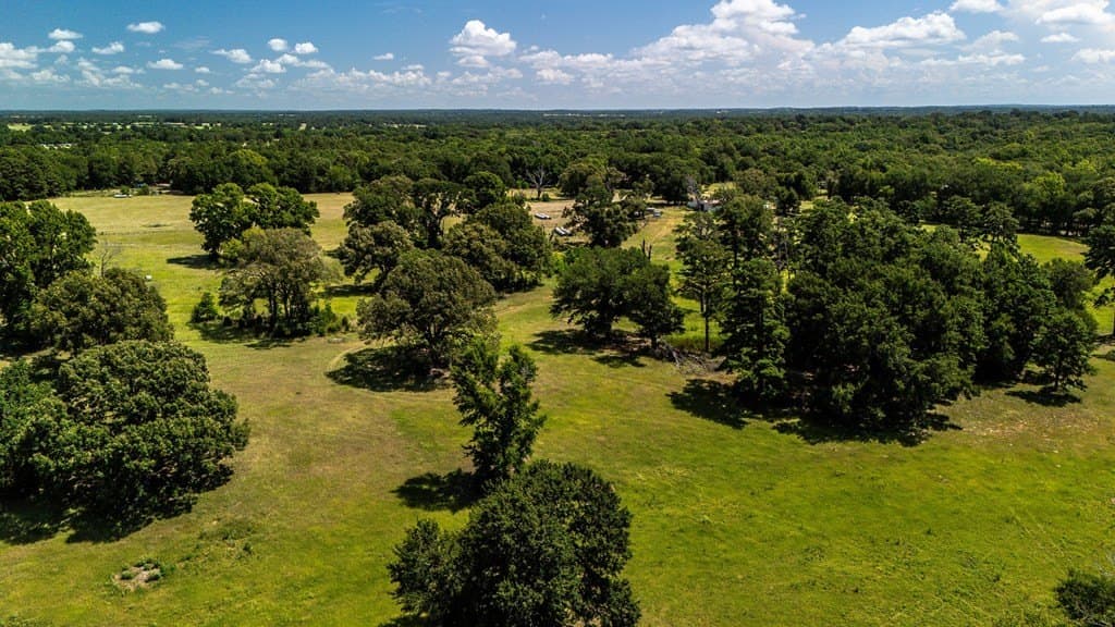 56.56 acres in Henderson County - photo 7