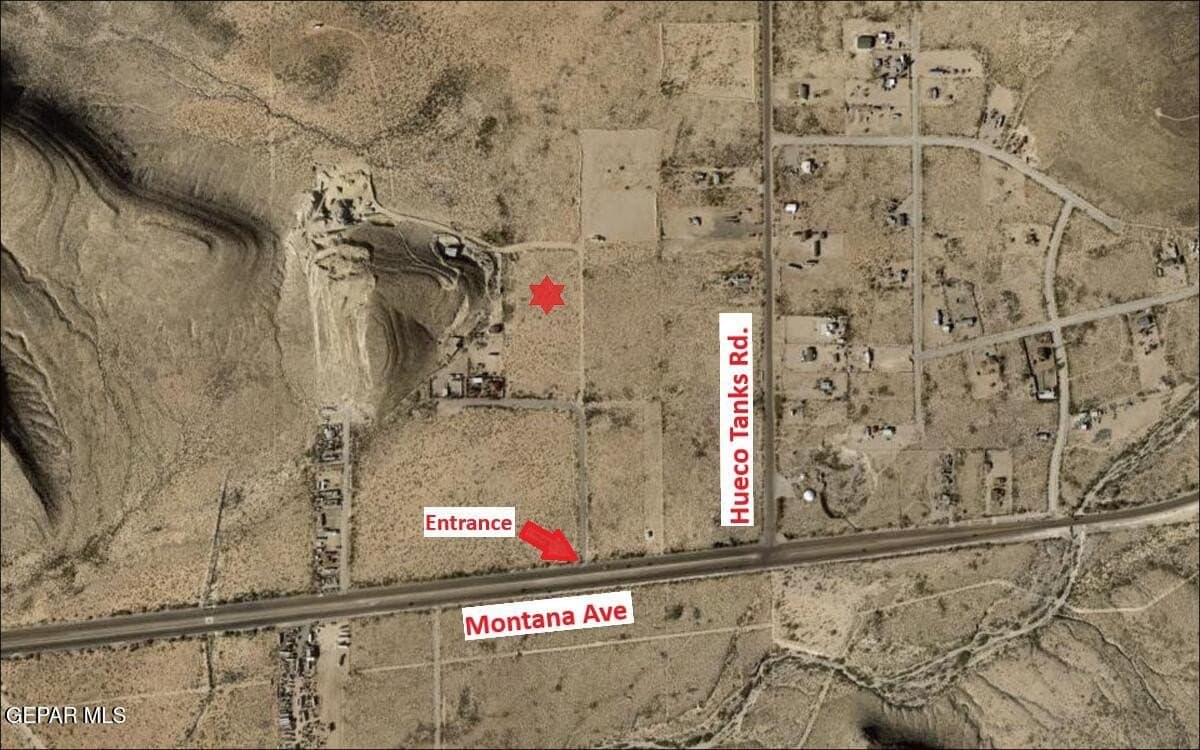 2.5 acres in El Paso County