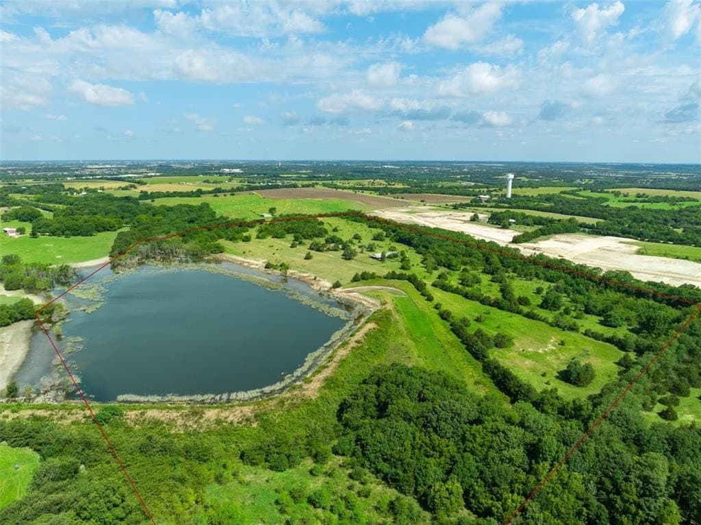 74.4 acres in Grayson County featured view