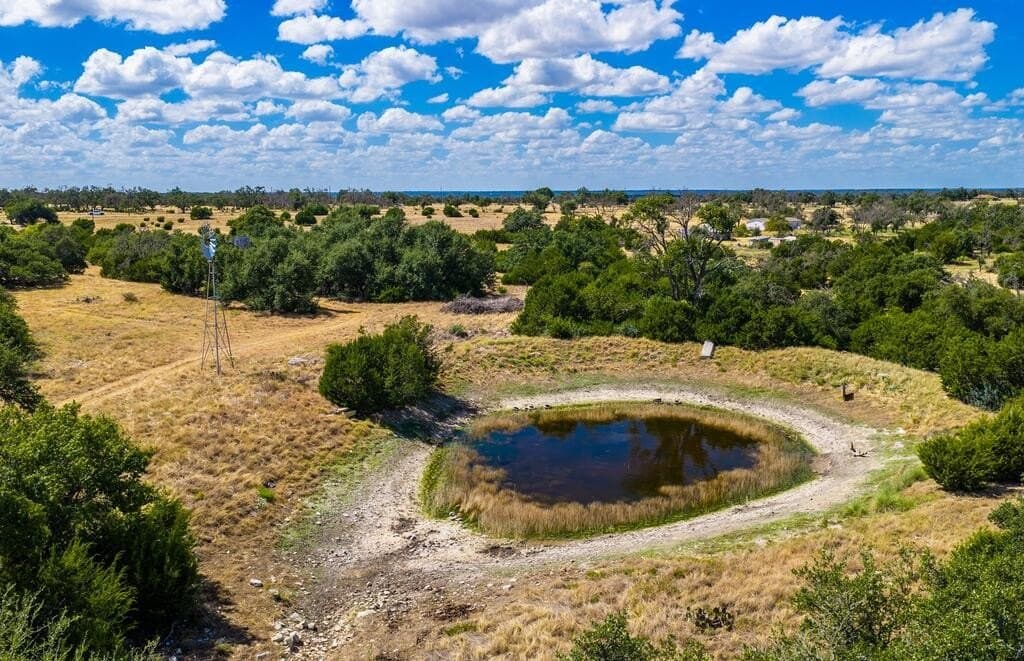 88.77 acres in Gillespie County - photo 4