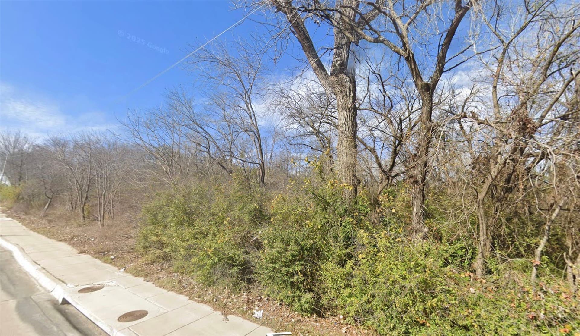 2.5 acres in Tarrant County featured view
