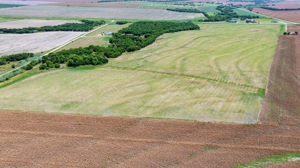 22.08 acres in Hill County - photo 12