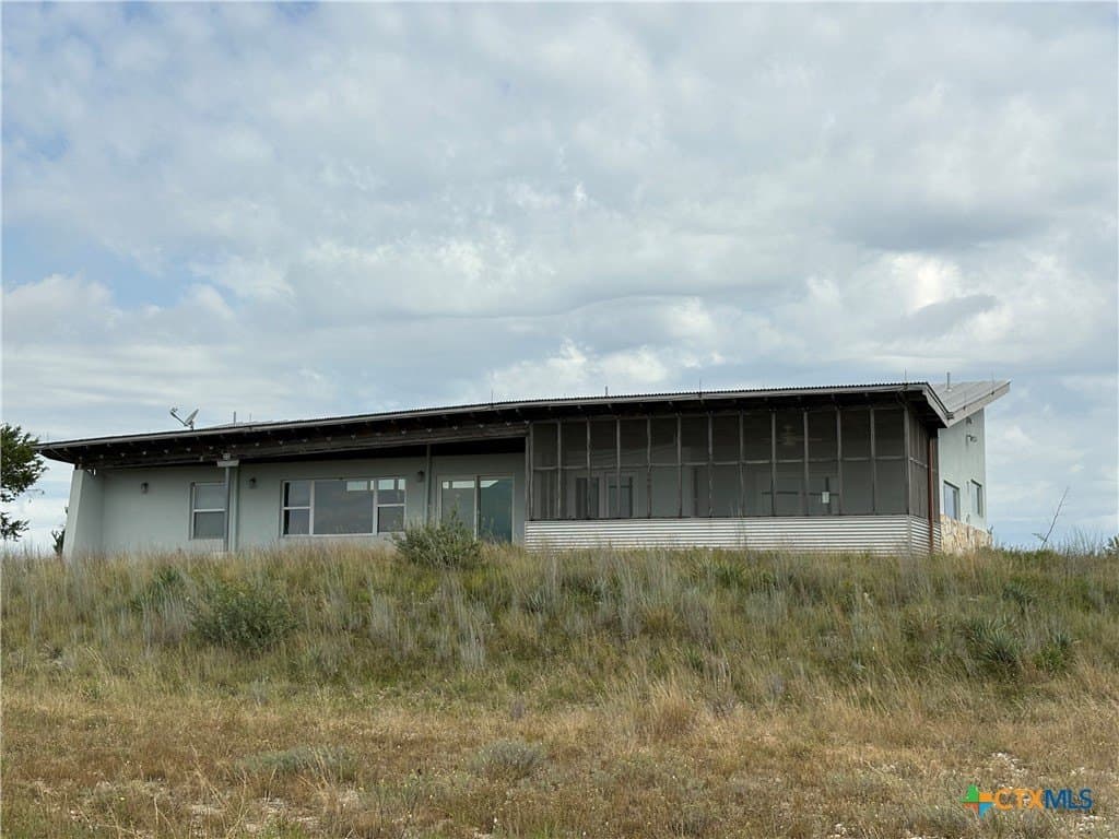 19.95 acres in Lampasas County gallery image 3