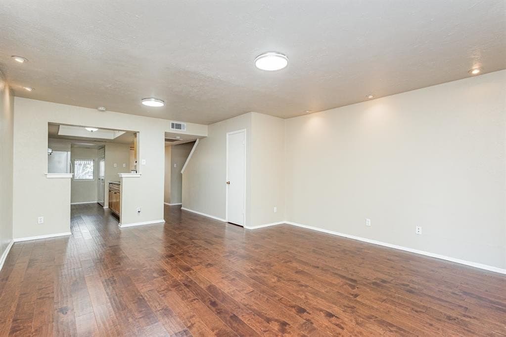 17.15 acres in Dallas County