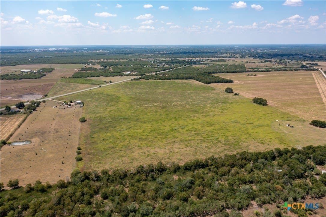 19.5 acres in Victoria County - photo 13