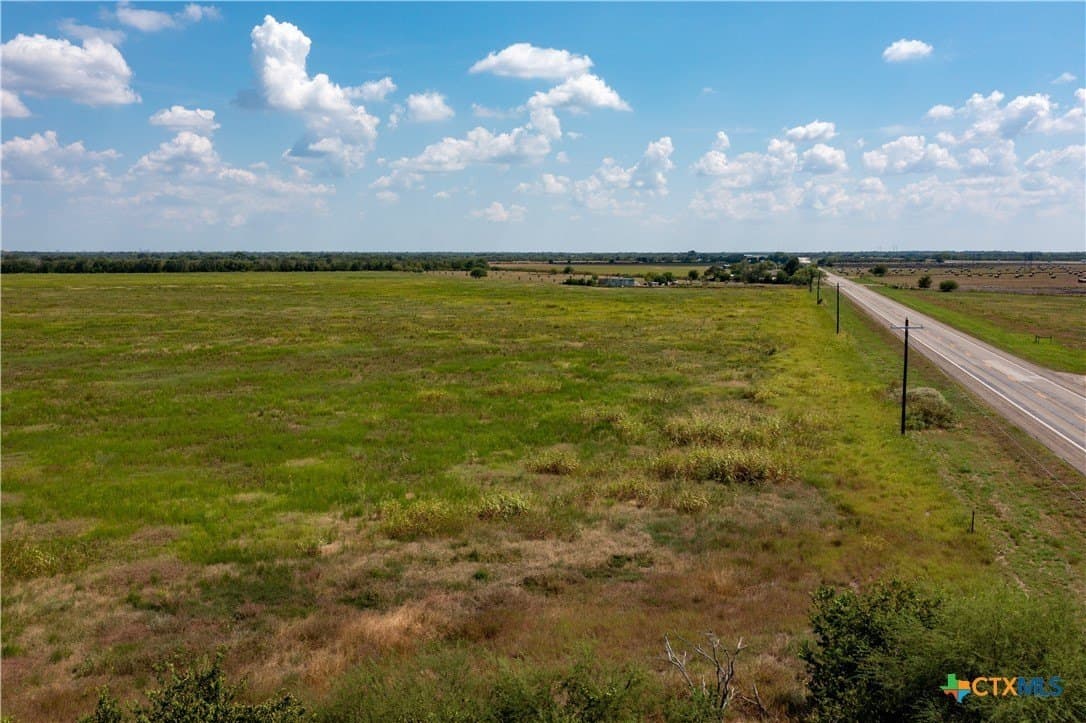 19.5 acres in Victoria County gallery image 4