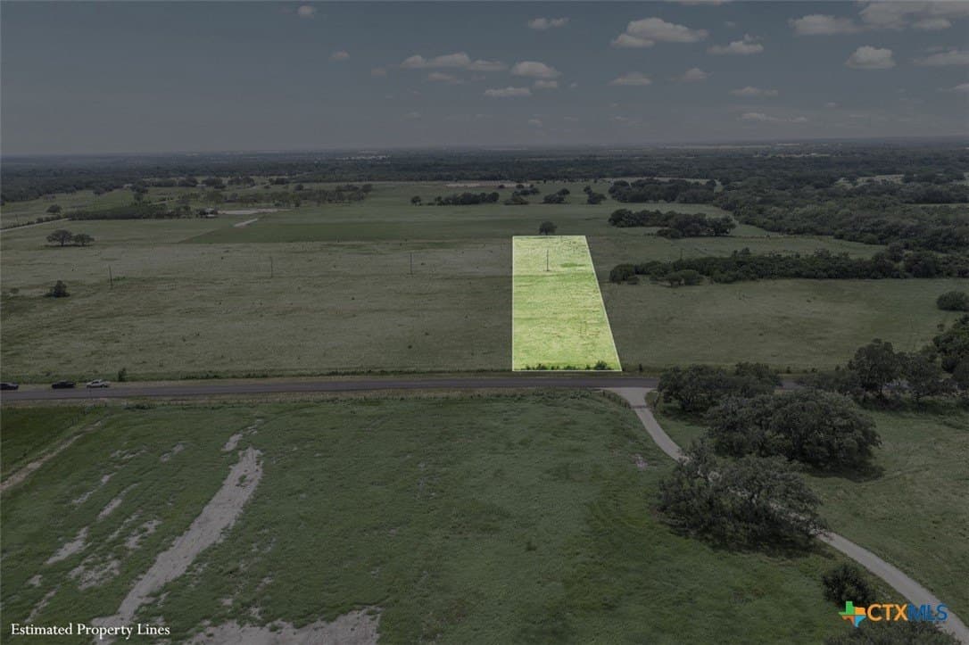 5.27 acres in Gonzales County - photo 12